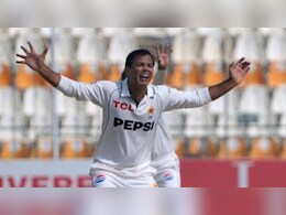 बाबर आजम के बाद नौमान अली के खाते में आया बड़ा अवॉर्ड, ऐतिहासिक जीत में किया था दमदार प्रदर्शन