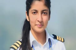 Air India Pilot, 25, Dies By Suicide In Mumbai, Boyfriend Arrested Air India Pilot, 25, Dies By Suicide In Mumbai, Boyfriend Arrested