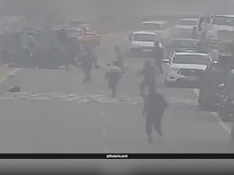 Video: Driven By Minor, Speeding Thar Rams Truck In Kashmir, 2 Killed Video: Driven By Minor, Speeding Thar Rams Truck In Kashmir, 2 Killed