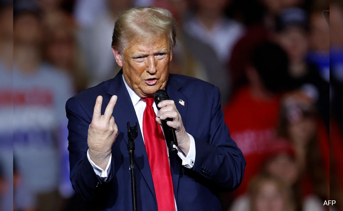 Trump Claims Pennsylvania Vote Fraud As Harris Stumps In Michigan
