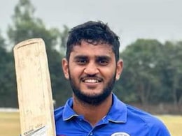 T-20 में सबसे तेज शतक लगाने वाले टॉप 10 बल्लेबाज, गुजराती खिलाड़ी का तहलका, 28 गेंद पर शतक T-20 में सबसे तेज शतक लगाने वाले टॉप 10 बल्लेबाज, गुजराती खिलाड़ी का तहलका, 28 गेंद पर शतक