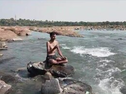 Vijaypur Bypoll: उपचुनाव में जीत के लिए भगवान की शरण में पहुंचे नेता, कांग्रेस विधायक ने शुरू की अनोखी साधना Vijaypur Bypoll: उपचुनाव में जीत के लिए भगवान की शरण में पहुंचे नेता, कांग्रेस विधायक ने शुरू की अनोखी साधना