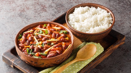 आज क्या बनाऊं: लंच से लेकर डिनर तक के लिए परफेक्ट है कश्मीरी स्टाइल जम्मू का स्पेशल राजमा, नोट करें रेसिपी