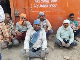 भरतपुर में मजदूरों के लिए रोजी-रोटी की संकट बनी जहरीली हवा, कैसे करेंगे बच्चों के खाने की व्यवस्था भरतपुर में मजदूरों के लिए रोजी-रोटी की संकट बनी जहरीली हवा, कैसे करेंगे बच्चों के खाने की व्यवस्था