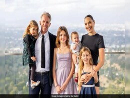Gal Gadot Celebrates Eldest Daughter Alma's "Bat Mitzvah." See Famjam Post Gal Gadot Celebrates Eldest Daughter Alma's "Bat Mitzvah." See Famjam Post