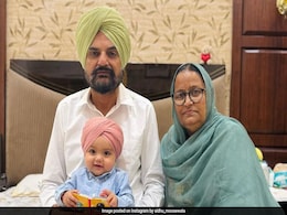 Sidhu Moosewala's Parents Reveal Face Of His Younger Brother Shubhdeep Sidhu Moosewala's Parents Reveal Face Of His Younger Brother Shubhdeep