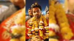 गदर 2 के एक्टर पहुंचे महाकाल मंदिर,&nbsp;भस्म आरती में शामिल हो कर बोले-अद्भुत