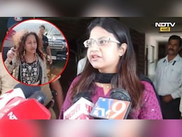 Puja Khedkar : पुजा खेडकरांच्या आईला पिस्तूल परवाना बहाल, पुणे पोलिसांचा परवाना रद्दचा निर्णय हायकोर्टात रद्द Puja Khedkar : पुजा खेडकरांच्या आईला पिस्तूल परवाना बहाल, पुणे पोलिसांचा परवाना रद्दचा निर्णय हायकोर्टात रद्द