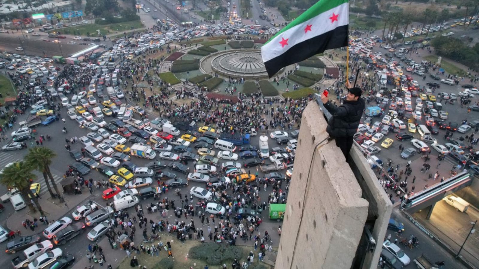 Explosion Near Damascus Palace of Justice Kills Several, Injures Dozens