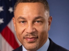 अदाणी समूह के खिलाफ अमेरिकी विभाग की कार्रवाई में शामिल जज देंगे इस्तीफा