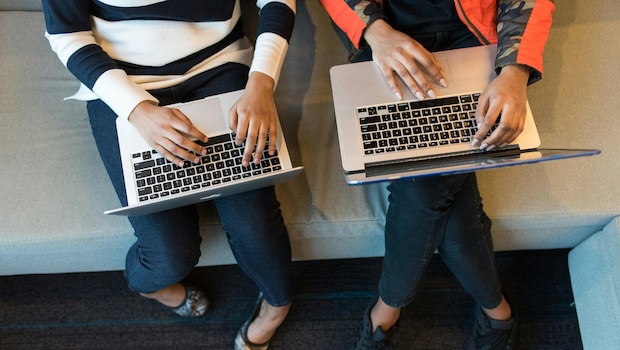 Top Deals On Laptop Deals From Flipkart