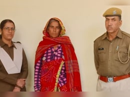 पति की हत्या के बाद लाश को घर के बाहर रखा, घर की साफ-सफाई कर मिटाए सबूत, ऐसे पकड़ में आई महिला पति की हत्या के बाद लाश को घर के बाहर रखा, घर की साफ-सफाई कर मिटाए सबूत, ऐसे पकड़ में आई महिला