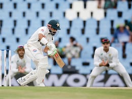 PAK vs SA: 'ये आउट होगा, ड्रामा करेगा', रमीज राजा ने बाबर आजम की लाइव मैच में कर दी बेइज्जती, वायरल वीडियो से मची हलचल PAK vs SA: 'ये आउट होगा, ड्रामा करेगा', रमीज राजा ने बाबर आजम की लाइव मैच में कर दी बेइज्जती, वायरल वीडियो से मची हलचल