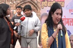 Juggi Politics Heats Up: Delhi BJP to Protest In Around 1,000 Slum Settlements Juggi Politics Heats Up: Delhi BJP to Protest In Around 1,000 Slum Settlements