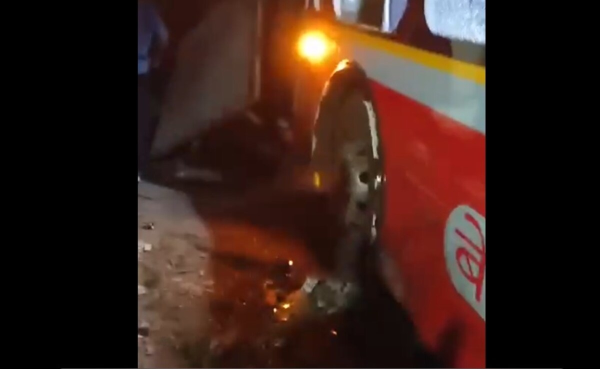 3 Killed, 17 Injured After Bus Rams Vehicles, Residential Complex Gate In Mumbai