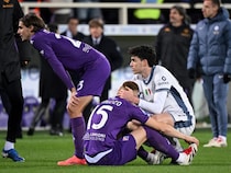 Edoardo Bove Collapse Causes Fiorentinas Clash With Inter Milan To Be Suspended