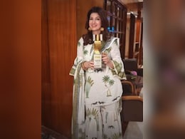 Akshay Kumar Praises His "Trophy Wife" Twinkle Khanna After Winning At Crossword Book Awards 2024