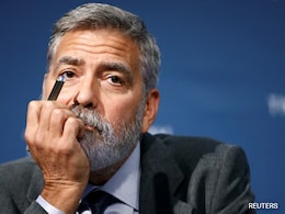 George Clooney Says He's "Proud" Of Thieves Who Robbed Louvre Museum George Clooney Says He's "Proud" Of Thieves Who Robbed Louvre Museum