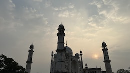From <i>Bibi Ka Maqbara</i> To Its UNESCO World Heritage Sites, 5 Historical Monuments To Visit In Aurangabad