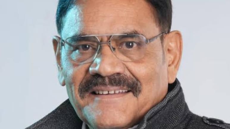 56 की उम्र में दुनिया को अलविदा कह गए मुश्ताक खान, 2 साल पहले किडनैपर्स के चंगुल से ऐसे बचाई थी जान