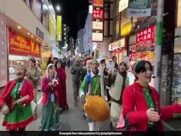 Watch: People Dress Up As Santa's Elves, Chant 'Hare Krishna' In Japan Watch: People Dress Up As Santa's Elves, Chant 'Hare Krishna' In Japan