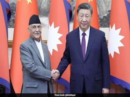 चीन के बेल्ट एंड रोड इनिशिएटिव में शामिल हुआ नेपाल, नई दिल्ली को ओली ने फिर दी टेंशन चीन के बेल्ट एंड रोड इनिशिएटिव में शामिल हुआ नेपाल, नई दिल्ली को ओली ने फिर दी टेंशन