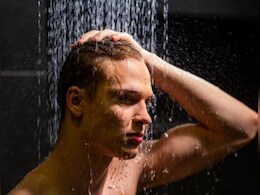 Benefits of Cold Showers: सर्दियों में ठंडे पानी से नहाने के ये चमत्कारिक फायदे जानकर आप हैरान रह जाएंगे! Benefits of Cold Showers: सर्दियों में ठंडे पानी से नहाने के ये चमत्कारिक फायदे जानकर आप हैरान रह जाएंगे!