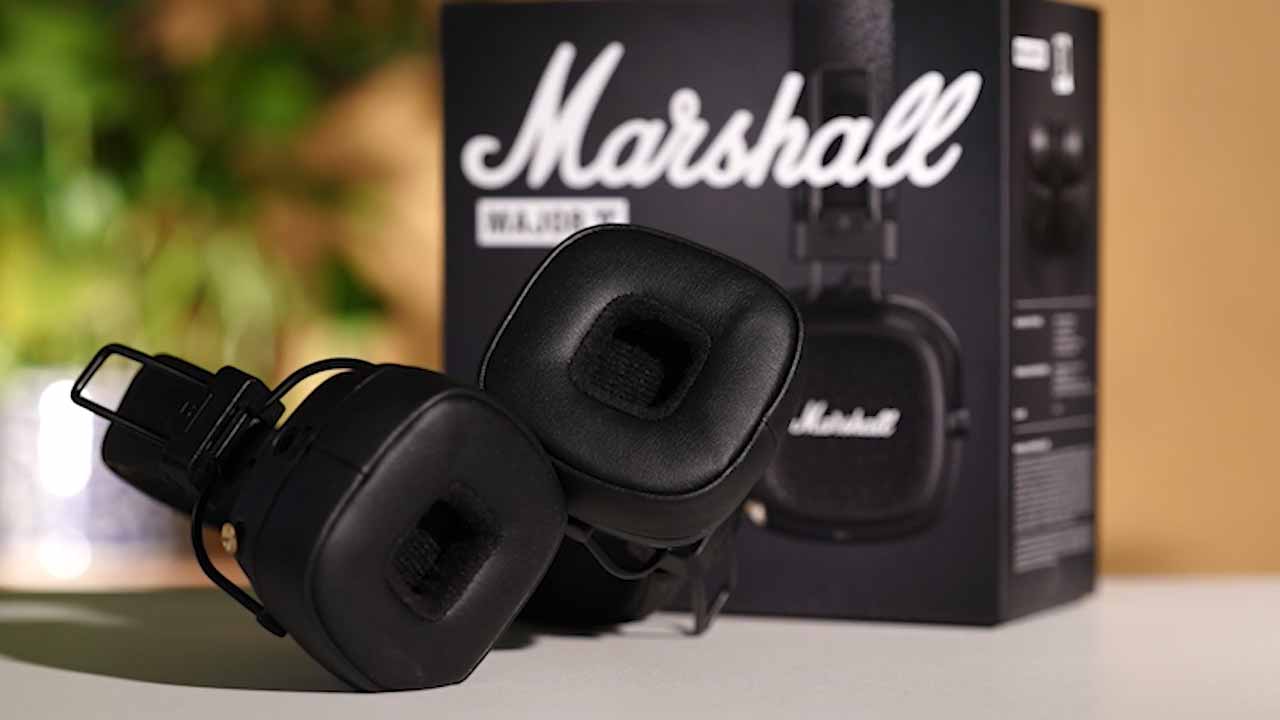 Marshall Major V Long-Term Review: 100+ Hours of Battery Life -Worth Rs 15K?"