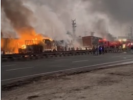 "Saw Blast, Jumped Out Of Car": Man Narrowly Escapes Jaipur Fire That Killed 9 "Saw Blast, Jumped Out Of Car": Man Narrowly Escapes Jaipur Fire That Killed 9