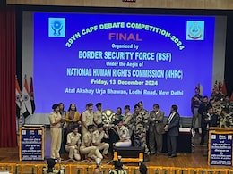 सीआईएसएफ ने 29वीं अंतर-CAPF वाद-विवाद प्रतियोगिता 2024 का खिताब जीता सीआईएसएफ ने 29वीं अंतर-CAPF वाद-विवाद प्रतियोगिता 2024 का खिताब जीता