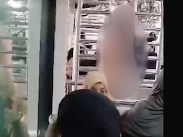 Naked Man Enters Woman's Compartment Of Mumbai Local Train, Kicked Out Naked Man Enters Woman's Compartment Of Mumbai Local Train, Kicked Out