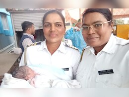 महिला वाहतूक पोलिसांची तत्परता, गर्भवती महिलेची रस्त्याच्याकडेलाच केली प्रसूती महिला वाहतूक पोलिसांची तत्परता, गर्भवती महिलेची रस्त्याच्याकडेलाच केली प्रसूती