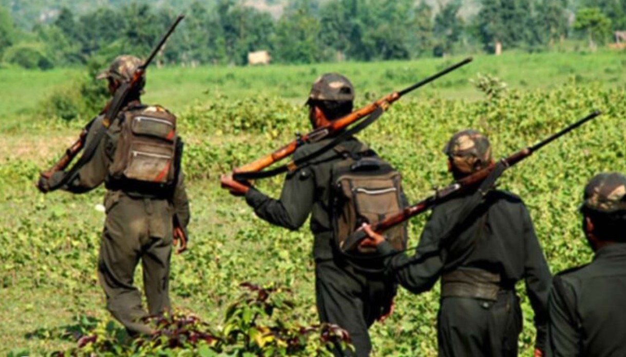 25 लाख रुपए इनामी नक्सली लीडर प्रभाकर गिरफ्तार, नक्सलियों ने पुलिस पर लगाया ये आरोप?