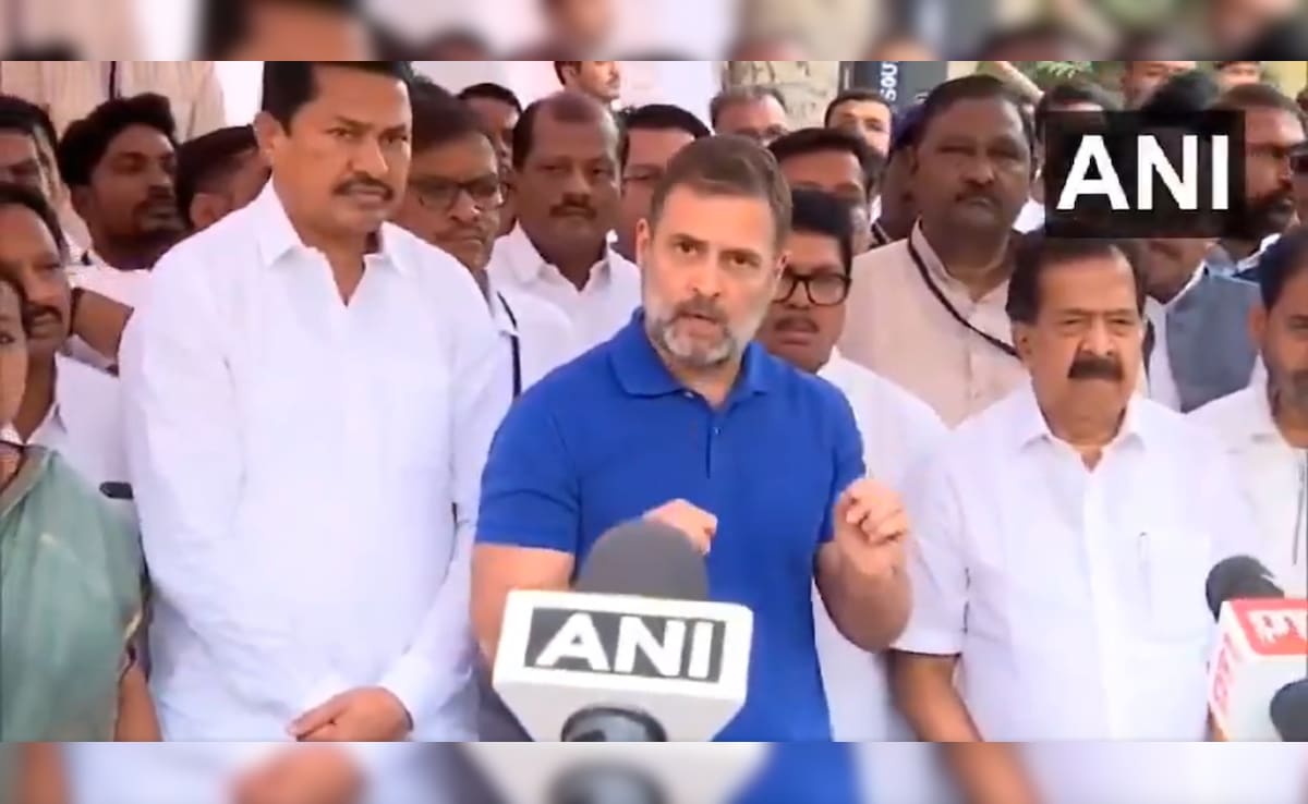 Rahul Gandhi Meets Maharashtra Dalit Activist's Family, BJP Says "Drama"