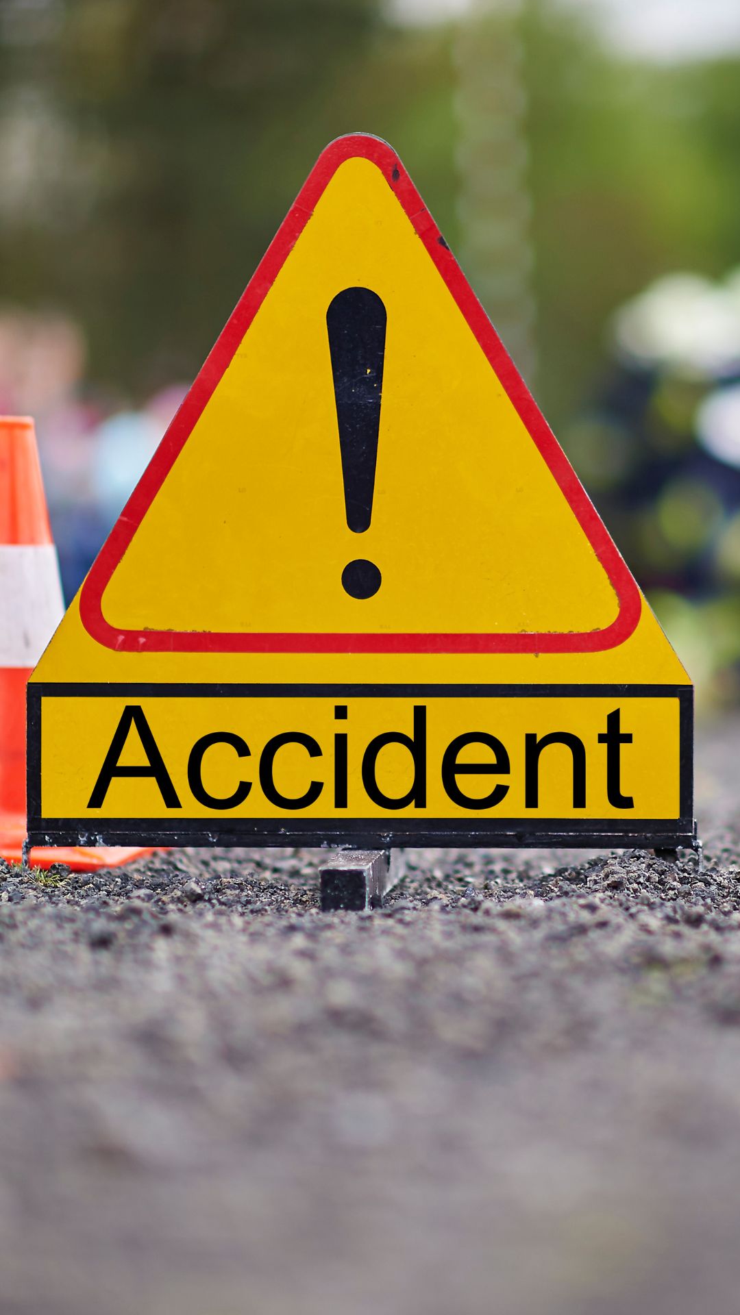 Hit and Run: सीहोर में दर्दनाक हादसा; युवक के सड़क पर घिसटने से चमड़ी निकली, हालत नाजुक