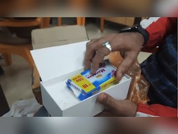 Amazon से शख्स ने ऑनलाइन बुक किया था मोबाइल फोन, डब्बे से निकला साबुन; अब लगा रहा थाने का चक्कर