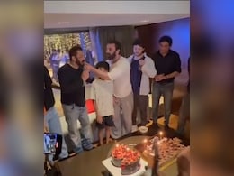 Crazy Viral: Birthday Boy Sohail Khan Feeds The First Piece Of Cake To Salman Khan Crazy Viral: Birthday Boy Sohail Khan Feeds The First Piece Of Cake To Salman Khan