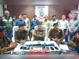 CG News: सुरक्षा बल के इस जवान ने अपने साथी की चुरा ली इंसास राइफल व गोलियां, फिर की फिरौती की मांग, अब मिली ऐसी सजा