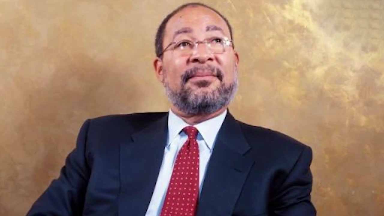 Ex-time Warner CEO Richard Parsons Dies | Year-end Trading Asian Stocks Drift