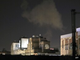 World Top 5:  यमन की राजधानी सना पर हवाई हमला, हूती विद्रोहियों ने अमेरिकी-ब्रिटिश आक्रामकता को ठहराया जिम्मेदार World Top 5:  यमन की राजधानी सना पर हवाई हमला, हूती विद्रोहियों ने अमेरिकी-ब्रिटिश आक्रामकता को ठहराया जिम्मेदार