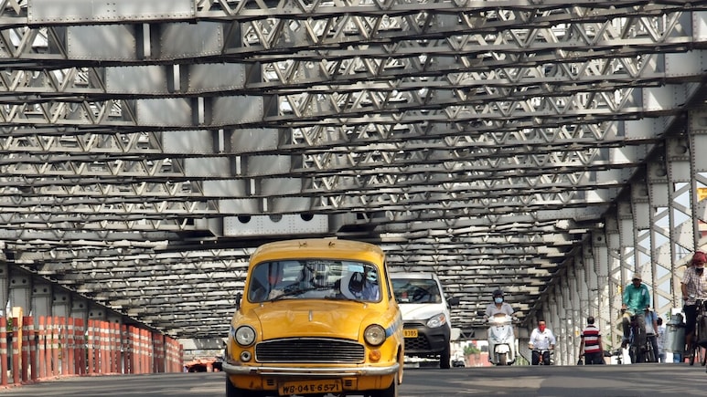 पश्चिम बंगाल विधानसभा चुनाव 2026: 44% &lsquo;रेड अलर्ट&rsquo; सीटें, सिर्फ 13% महिला उम्मीदवार, ADR रिपोर्ट में खुलासा