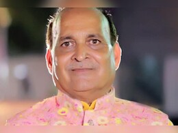सीकर के प्रतिष्ठित व्यापारी ने की आत्महत्या, सुसाइड नोट सामने आने के बाद कई बड़े नामों का होगा खुलासा! सीकर के प्रतिष्ठित व्यापारी ने की आत्महत्या, सुसाइड नोट सामने आने के बाद कई बड़े नामों का होगा खुलासा!