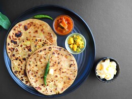 How To Make High-Protein Chole Paneer Paratha - A Quick And Easy Recipe For Breakfast How To Make High-Protein Chole Paneer Paratha - A Quick And Easy Recipe For Breakfast