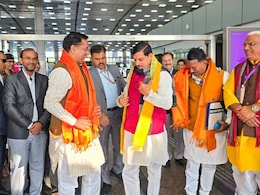 सीएम मोहन यादव पहुंचे जयपुर एयरपोर्ट, विधानसभा अध्यक्ष वासुदेव देवनानी ने किया स्वागत सीएम मोहन यादव पहुंचे जयपुर एयरपोर्ट, विधानसभा अध्यक्ष वासुदेव देवनानी ने किया स्वागत