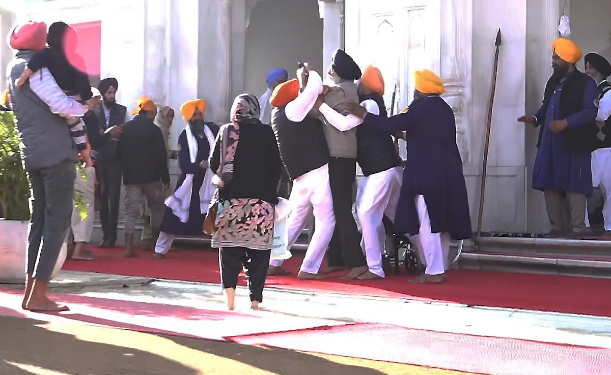 Updates: Man Fires At Akali Leader Sukhbir Singh Badal At Golden Temple