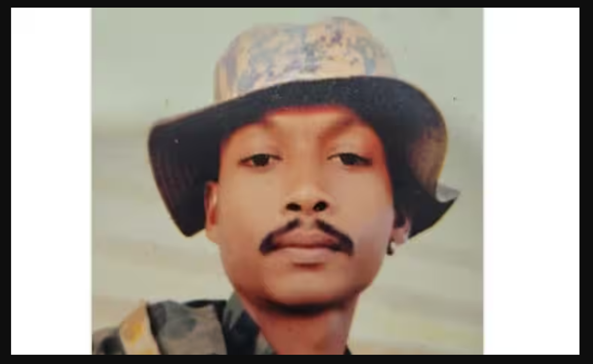 आखिरी सलाम! नक्सल ऑपरेशन में शहीद जवान बिरेंद्र कुमार सोरी का हुआ अंतिम संस्कार, CM ने दी ऐसी विदाई