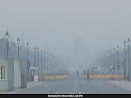 Delhi Records Coldest Morning Of Season As Temperature Drops To 4.9 Degrees Delhi Records Coldest Morning Of Season As Temperature Drops To 4.9 Degrees