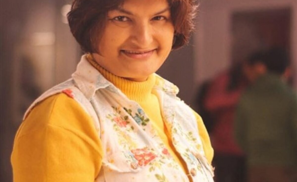 ভিডিও: বাংলাদেশে ‘মব বন্দি’ মহিলা সাংবাদিক, ভারতপন্থী বলে অভিযুক্ত ব্যক্তিরা