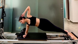 If A Toned Waist Is On Your Christmas Wishlist, Follow Ananya Panday's Pilates Exercises To Get It
