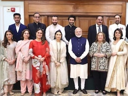 कपूर फैमिली की चौथी पीढ़ी में कौन है सबसे ज्यादा अमीर, नेटवर्थ के मामले में रणबीर, करिश्मा या करीना कौन है आगे कपूर फैमिली की चौथी पीढ़ी में कौन है सबसे ज्यादा अमीर, नेटवर्थ के मामले में रणबीर, करिश्मा या करीना कौन है आगे